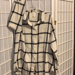 H&M button up flannel. Lightweight